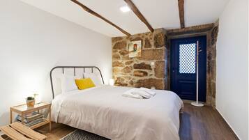 House | 2 bedrooms, individually furnished, bed sheets