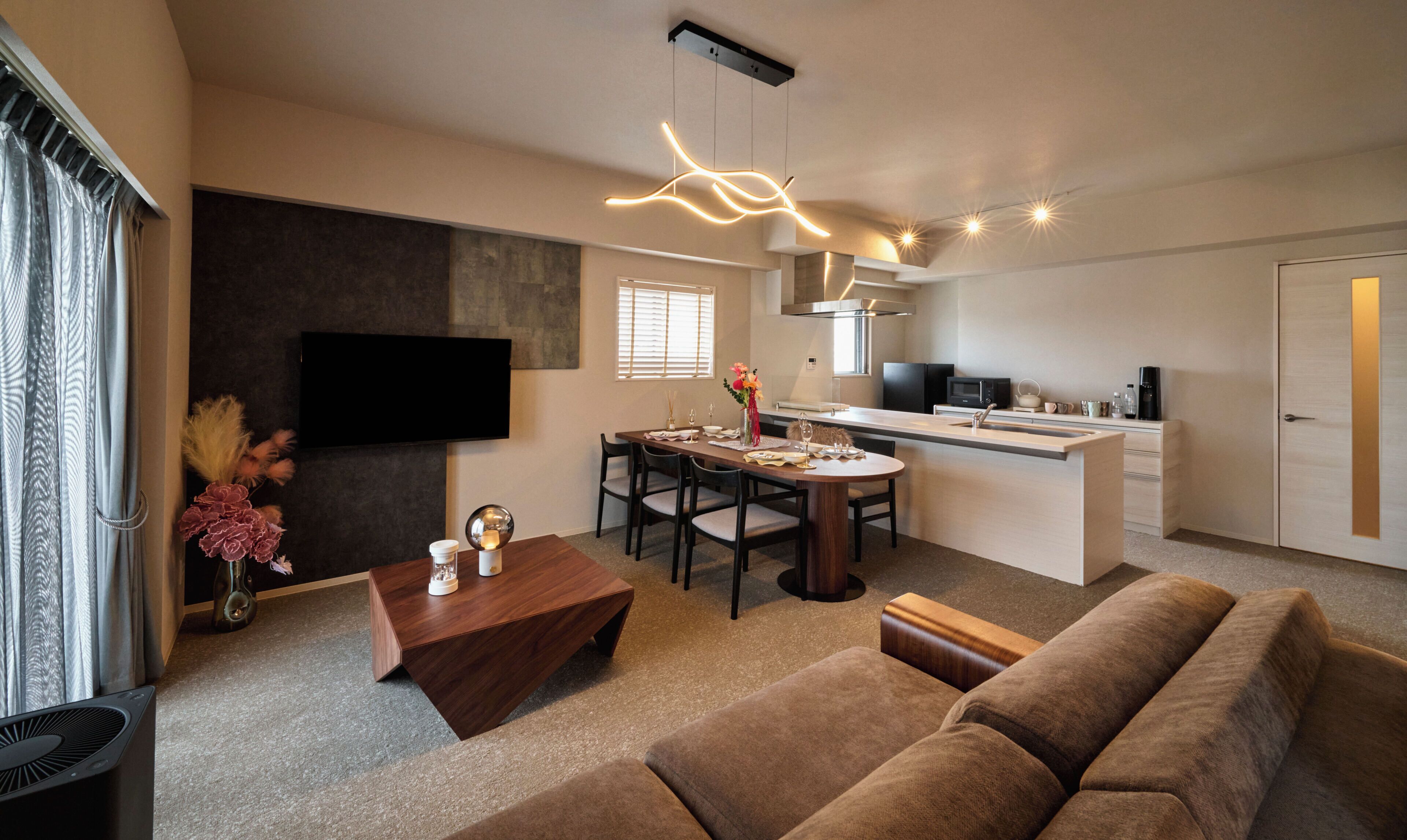 Suíte superior | Quartos à prova de som, ferros/tábuas de passar roupa, Wi-Fi de cortesia