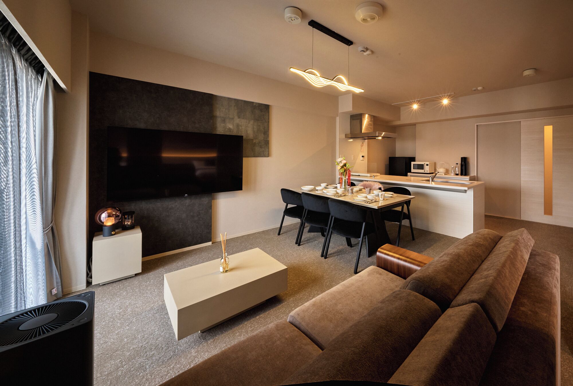 Standard Suite | Soundproofing, iron/ironing board, free WiFi, bed sheets