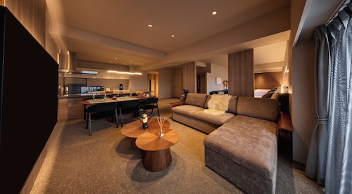 Grand Residence Hotel Tenjin