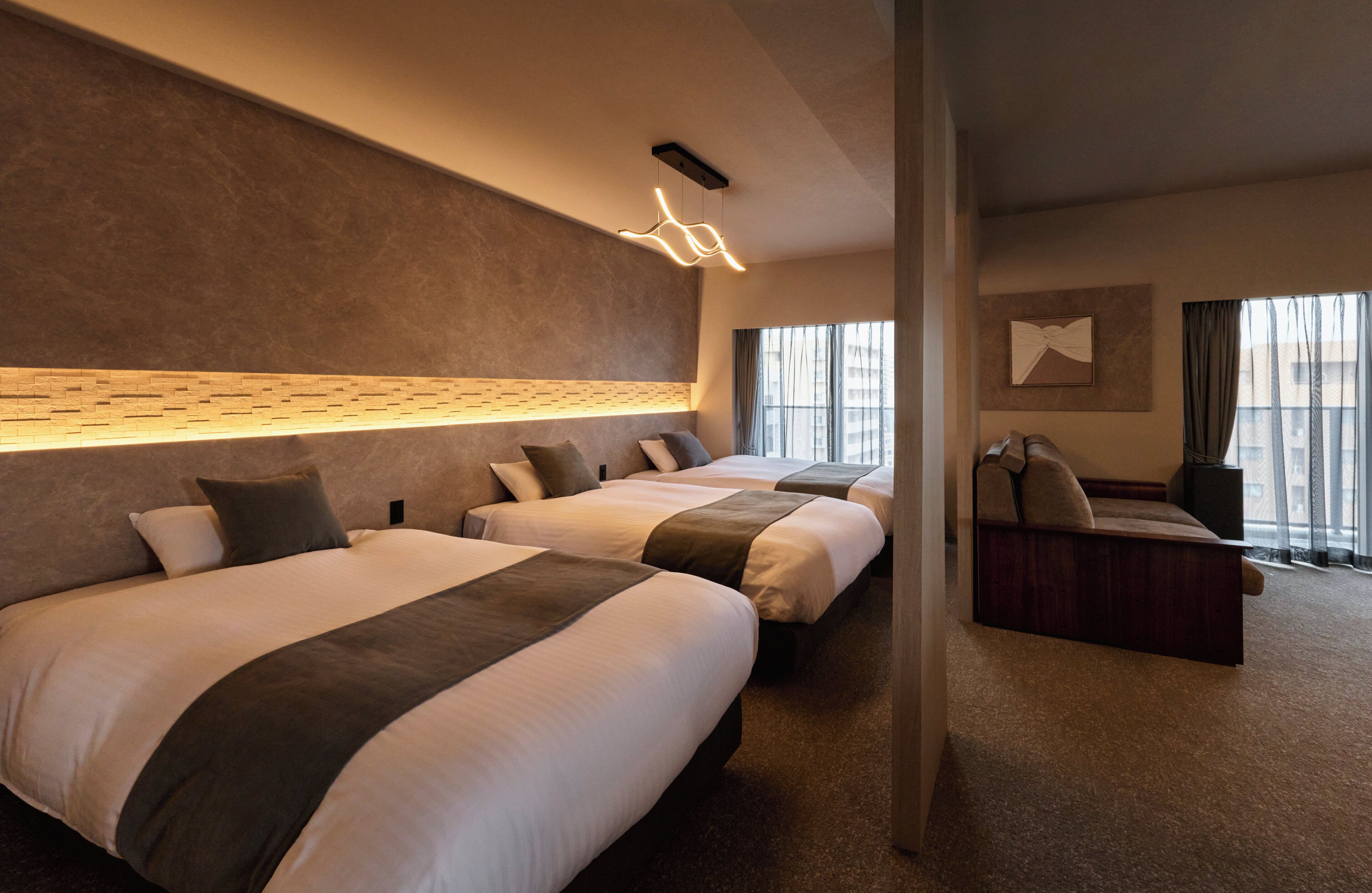 Superior Suite | Soundproofing, iron/ironing board, free WiFi, bed sheets
