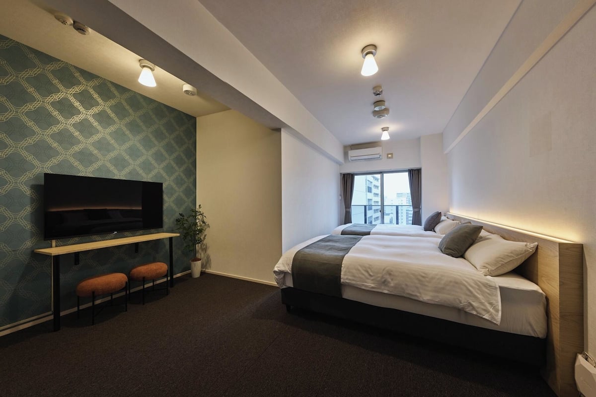 Twin Room | Soundproofing, iron/ironing board, free WiFi, bed sheets