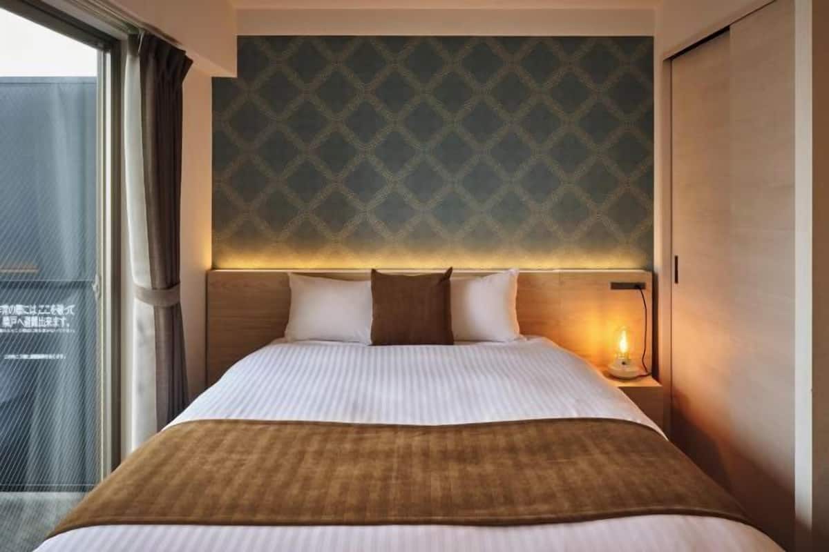 Soundproofing, iron/ironing board, free WiFi, bed sheets