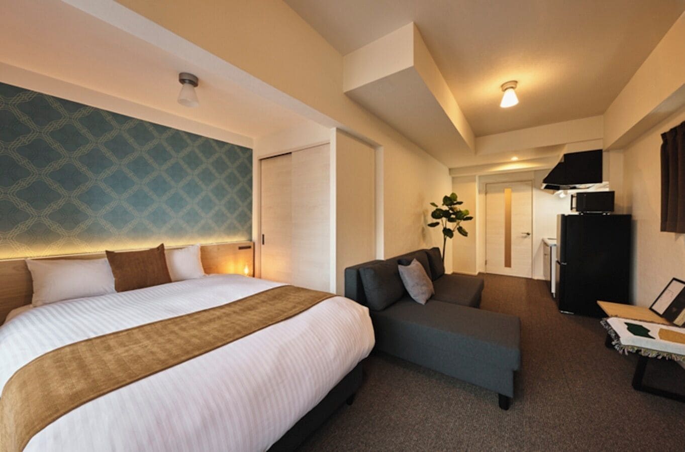 Soundproofing, iron/ironing board, free WiFi, bed sheets