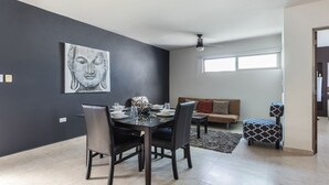 Ảnh chưa phân loại, 4 trong số 15 ảnh, nút