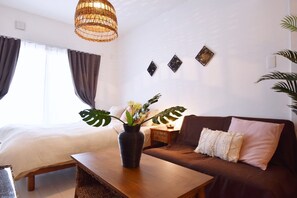 Apartment | 1 bedroom, iron/ironing board, free WiFi - SHIGUWA ONNA Mishuku Onna 1F (Onna)