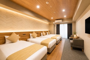 Phòng 4 dành cho gia đình, không hút thuốc | Bộ đồ giường cao cấp, chăn bông, nệm cao su hoạt tính (memory foam) 