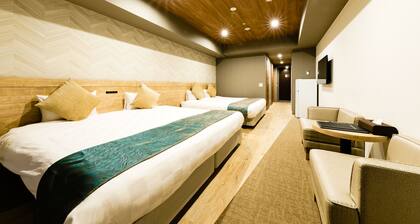 TAKUTO HOTEL Shinsaibashi