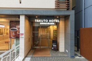 Exterior - TAKUTO HOTEL Shinsaibashi (Osaka)