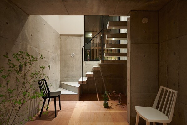 Interior - RiriLeo Koenji (Tokyo)