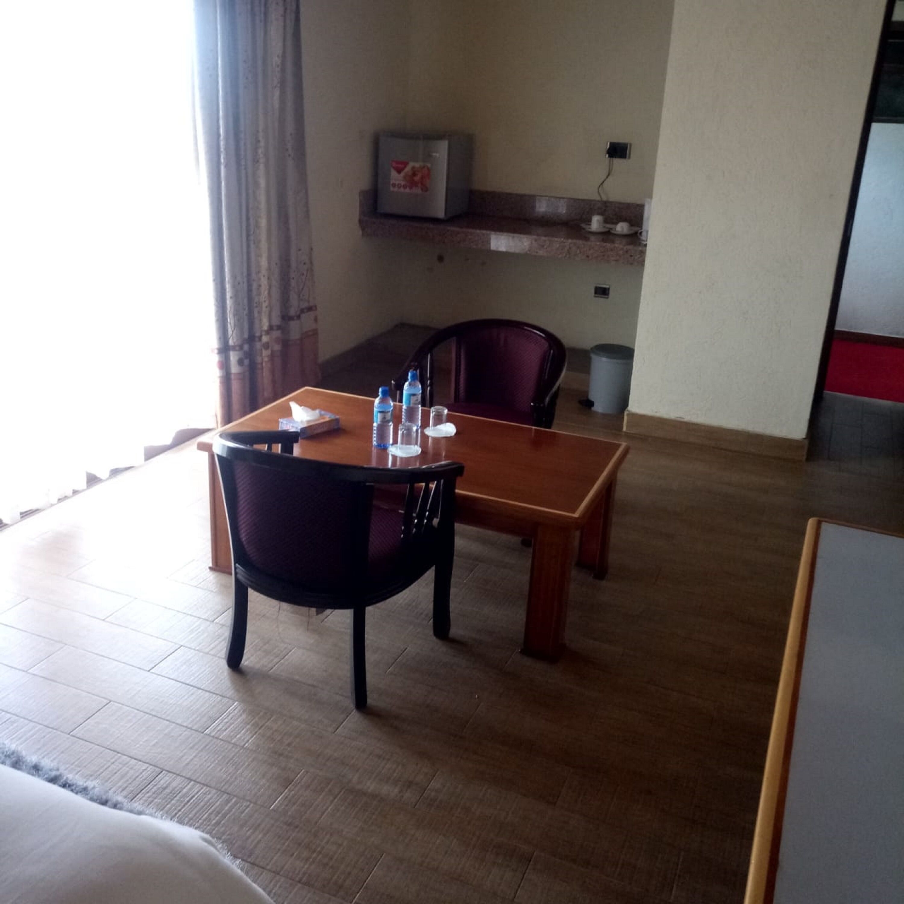 Chambre Exécutive | Restauration dans la chambre