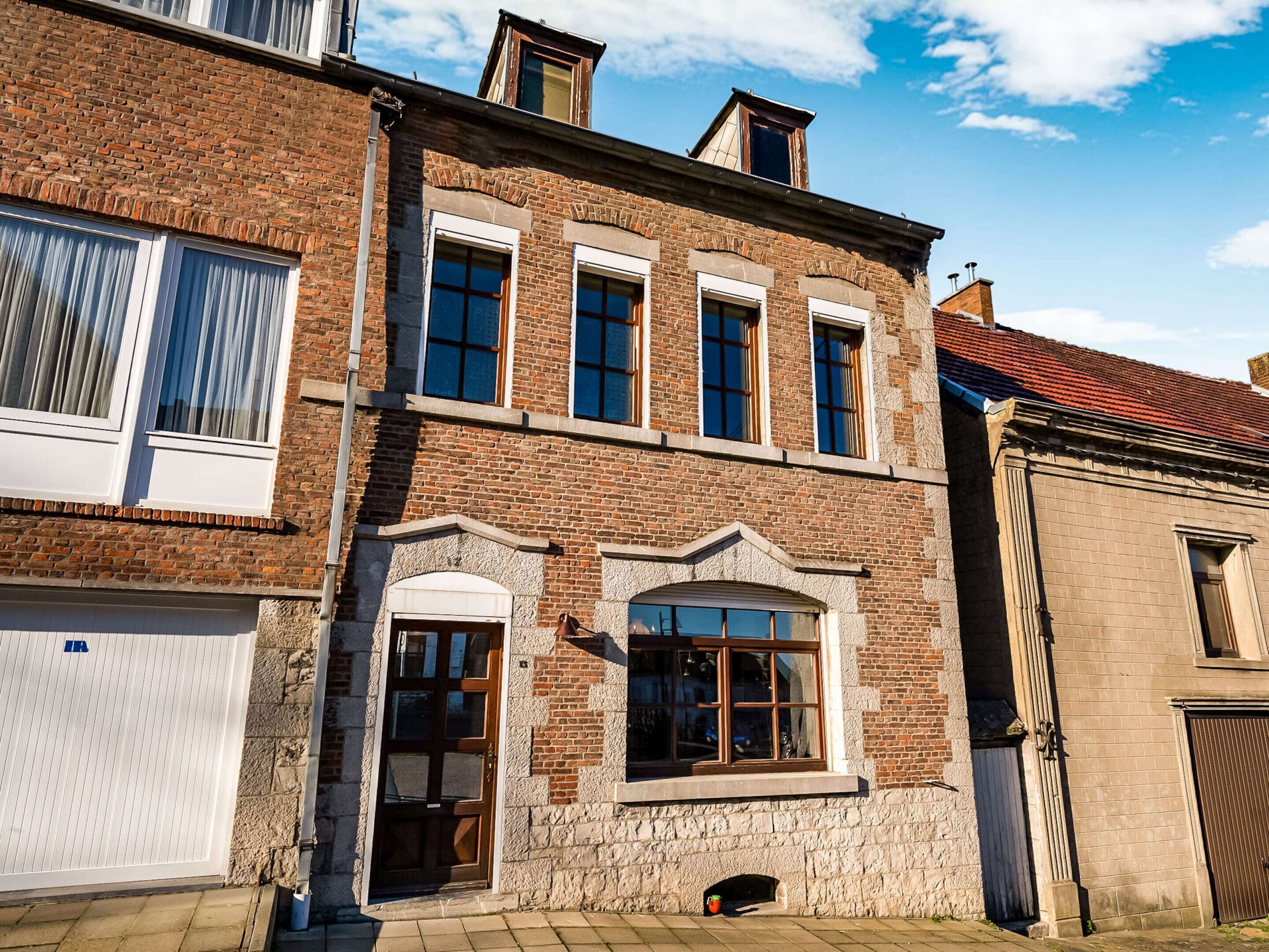 Nhà | Ngoại thất