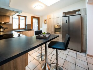 House | Private kitchen | Highchair