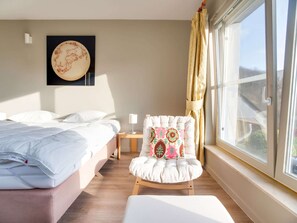 5 bedrooms, individually furnished, iron/ironing board - Luxury Pool Villa in Sosoye (Anhée)