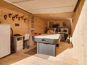 Game room - Luxury Pool Villa in Sosoye (Anhée)