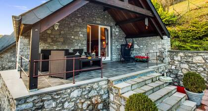 Luxury Pool Villa in Sosoye
