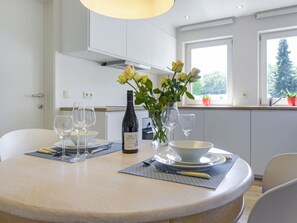 House | Private kitchen - Holiday Home in Gros Fays With Garden (Bievre)
