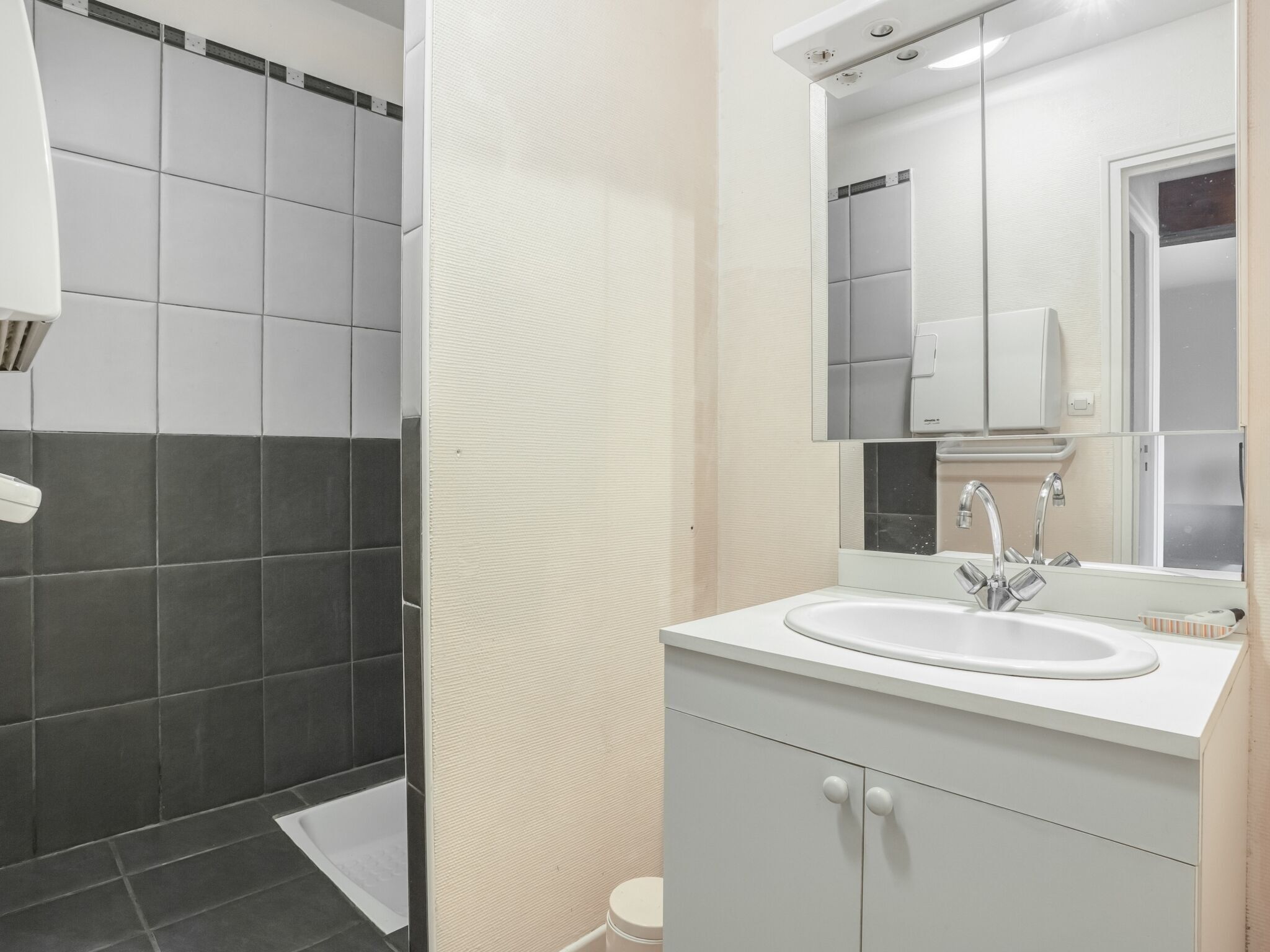 House | Bathroom | Shower