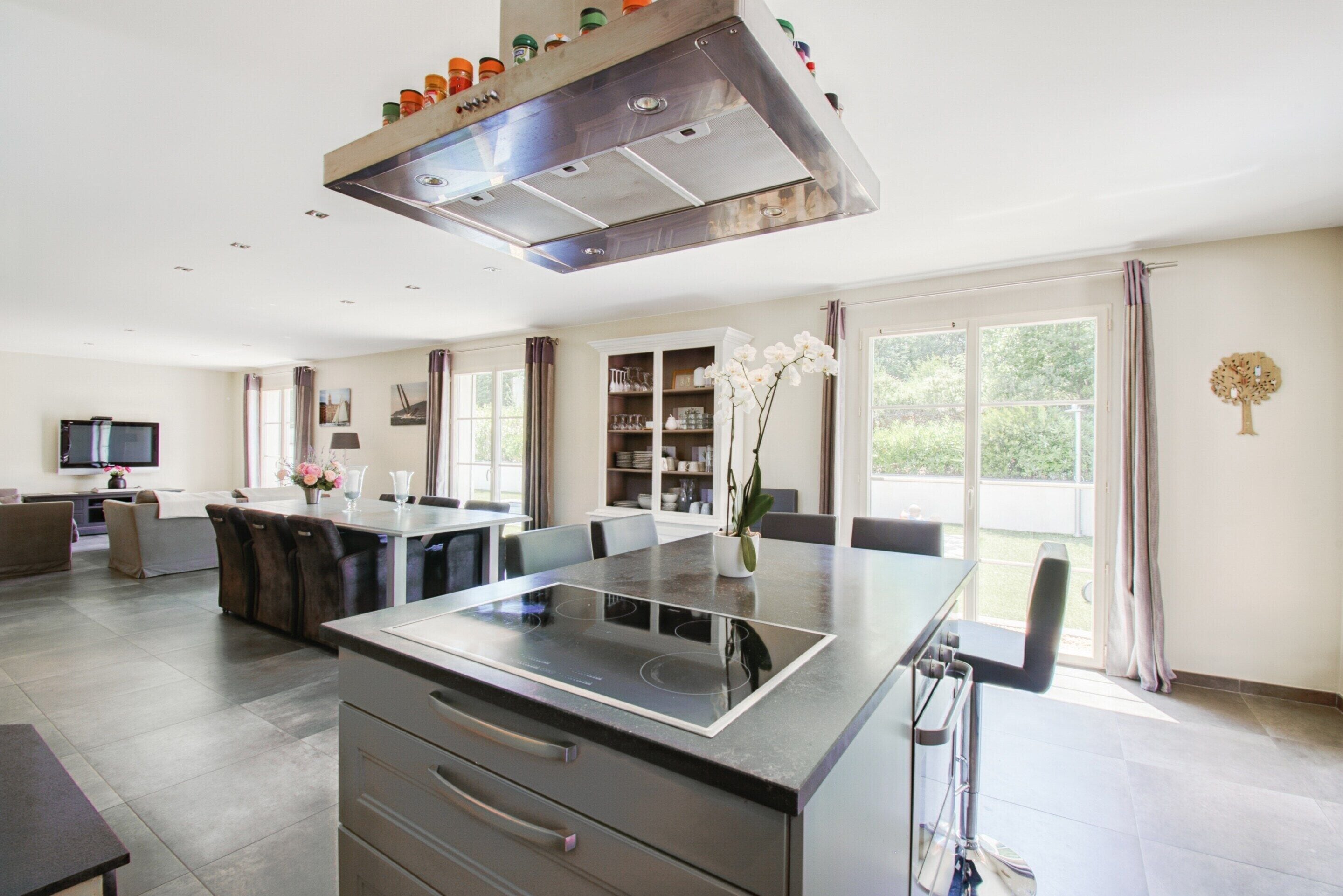 Villa | Private kitchen | Fridge, high chair