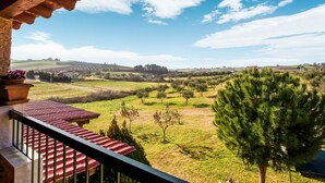 Balcony - Quaint Farmhouse in Plagiari Surrounded With Olive Trees (Thermi)