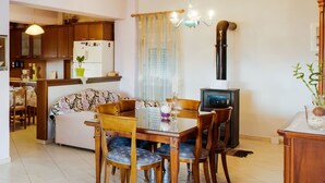 Dining - Quaint Farmhouse in Plagiari Surrounded With Olive Trees (Thermi)