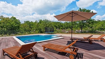 Villa | Pool | Indoor pool, outdoor pool