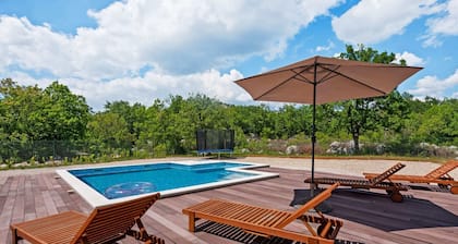 Bonaventura - Countryside Villa near Split with Private Pool