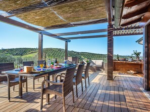 Villa | Balcony