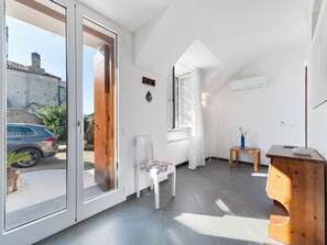 Reception - Cosy Holiday Home in Santa Maria di Castellabate With Garden (Castellabate)