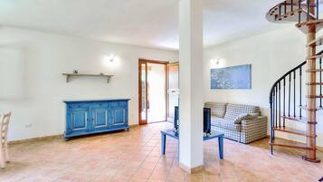 Rumah | Ruang keluarga | TV