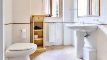 House | Bathroom | Bidet