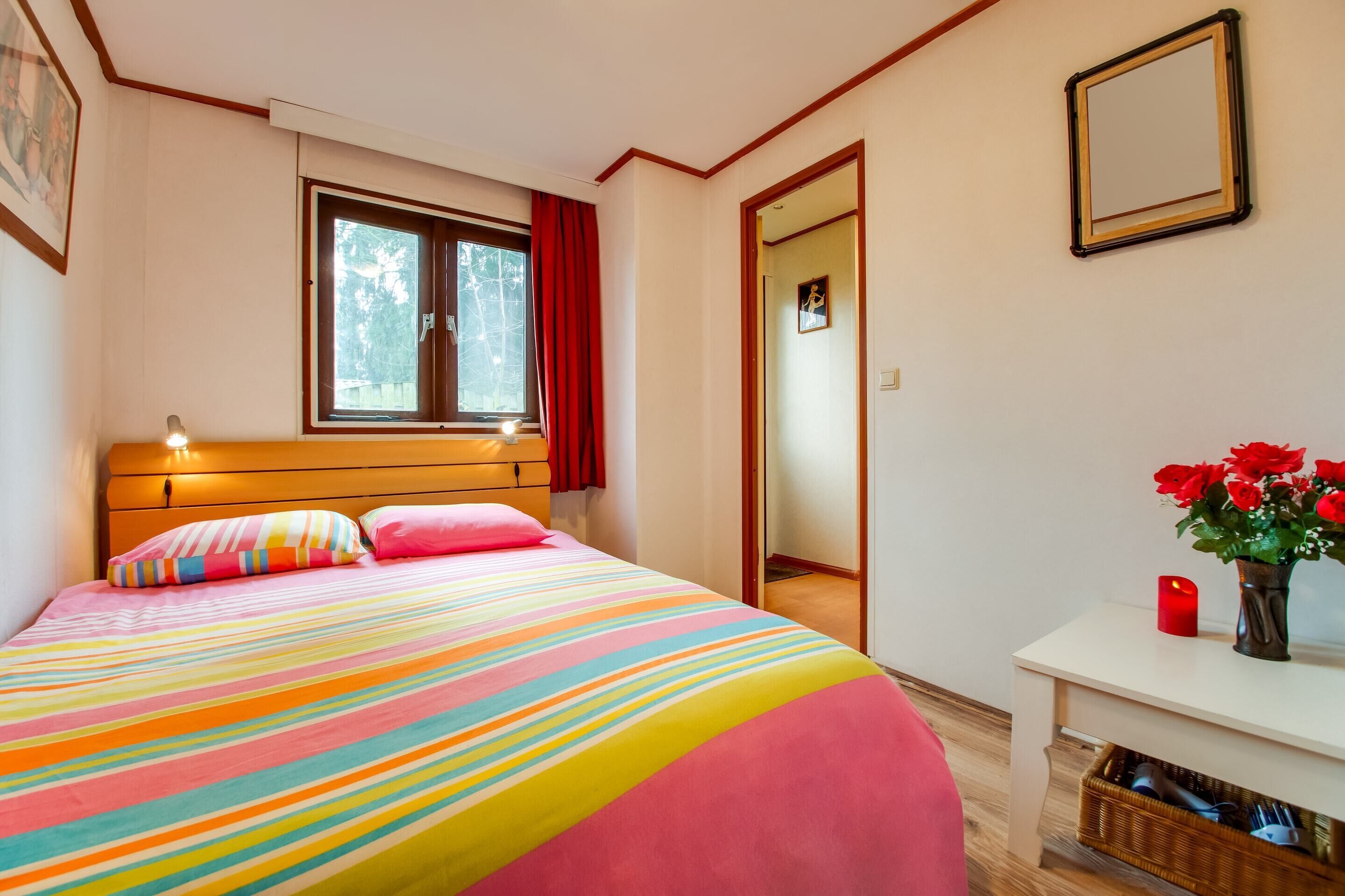 Chalet | 2 kamar tidur dan dilengkapi dengan perabotan berbeda-beda