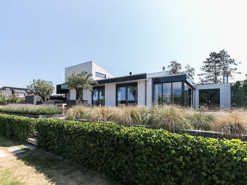 Unique Villa in Akersloot with Sauna & Hot Tub