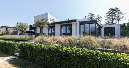Unique Villa in Akersloot with Sauna & Hot Tub
