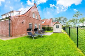 House | Garden - Breskens Haven: Relax, Explore & Dine (Breskens)