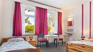 Unclassified image, 4 of 38, button - Alluring Apartment in Klein Pravtshagen With Garden (Kalkhorst)