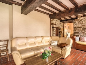 Living room - Dreamy Holiday Home in Saint-james With Private Garden (Saint-James)