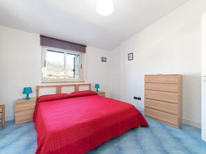 1 habitación y ropa de cama 