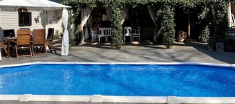 Villa in Wateren With Covered Terrace