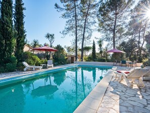 Pool - Lavish Villa in Bagnols-en-forêt With Swimming Pool (Bagnols-en-Foret)