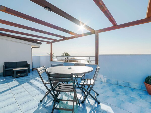 Lejlighed | Udendørs spisemuligheder