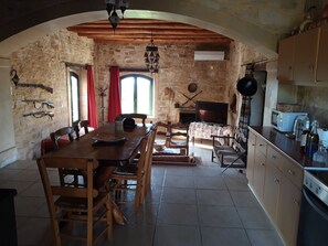 Villa | Bathroom | Hair dryer, towels - Spacious Villa in Margarites With Private Garden (Mylopotamos)