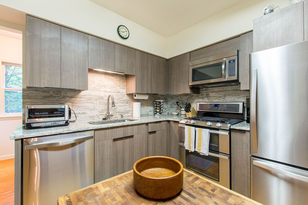 Highlands' Best Kept Secret - Horse Cove, the perfect spot for your getaway!