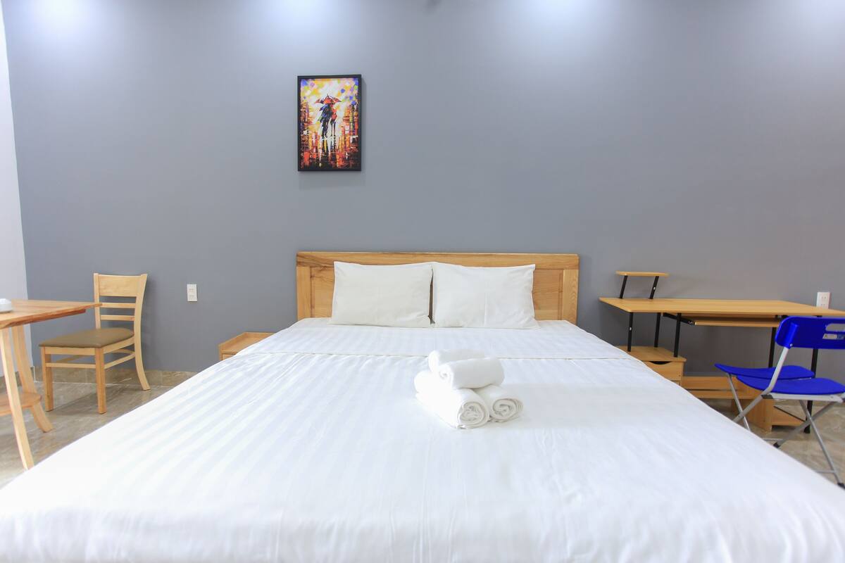 1 bedroom, desk, free WiFi