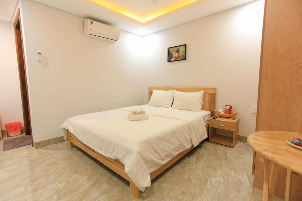 Deluxe Double Room | 1 bedroom, desk, free WiFi