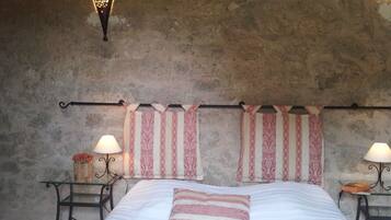 4 bedrooms, individually furnished