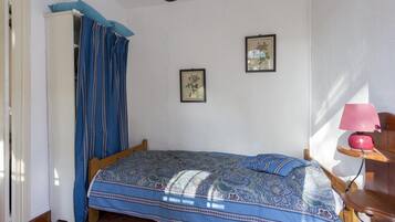 Villa | 5 bedrooms, bed sheets