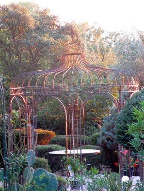 Villa | Garden - Frejus Villa With Private Pool & Beach (Fréjus)