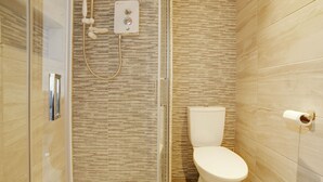 Unclassified image, 5 of 24, button - Comfortable Apartment in London Near Tooting Market (London)