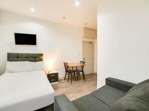 Apartment | Living room - Beautiful Studio in London Near Wimbledon Park (London)